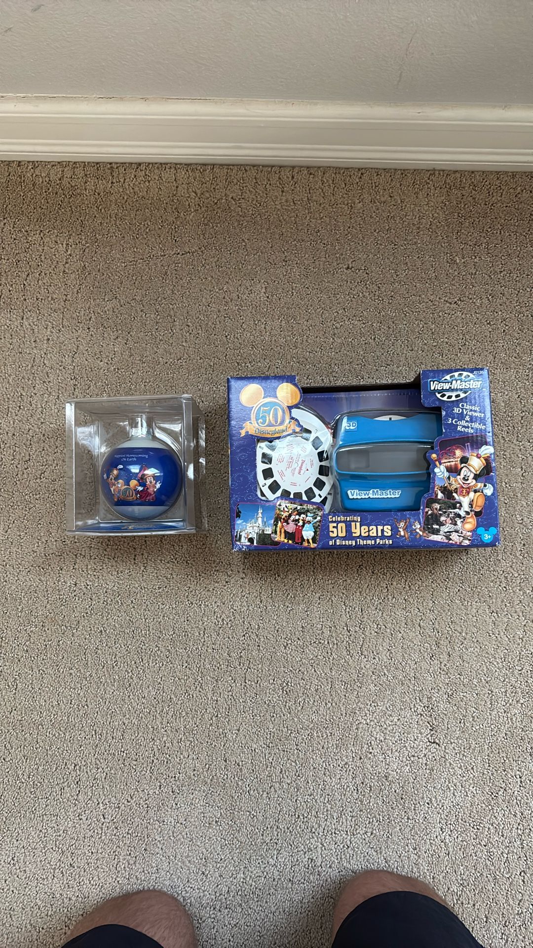Disney 50th Anniversary Viewmaster And Ornament