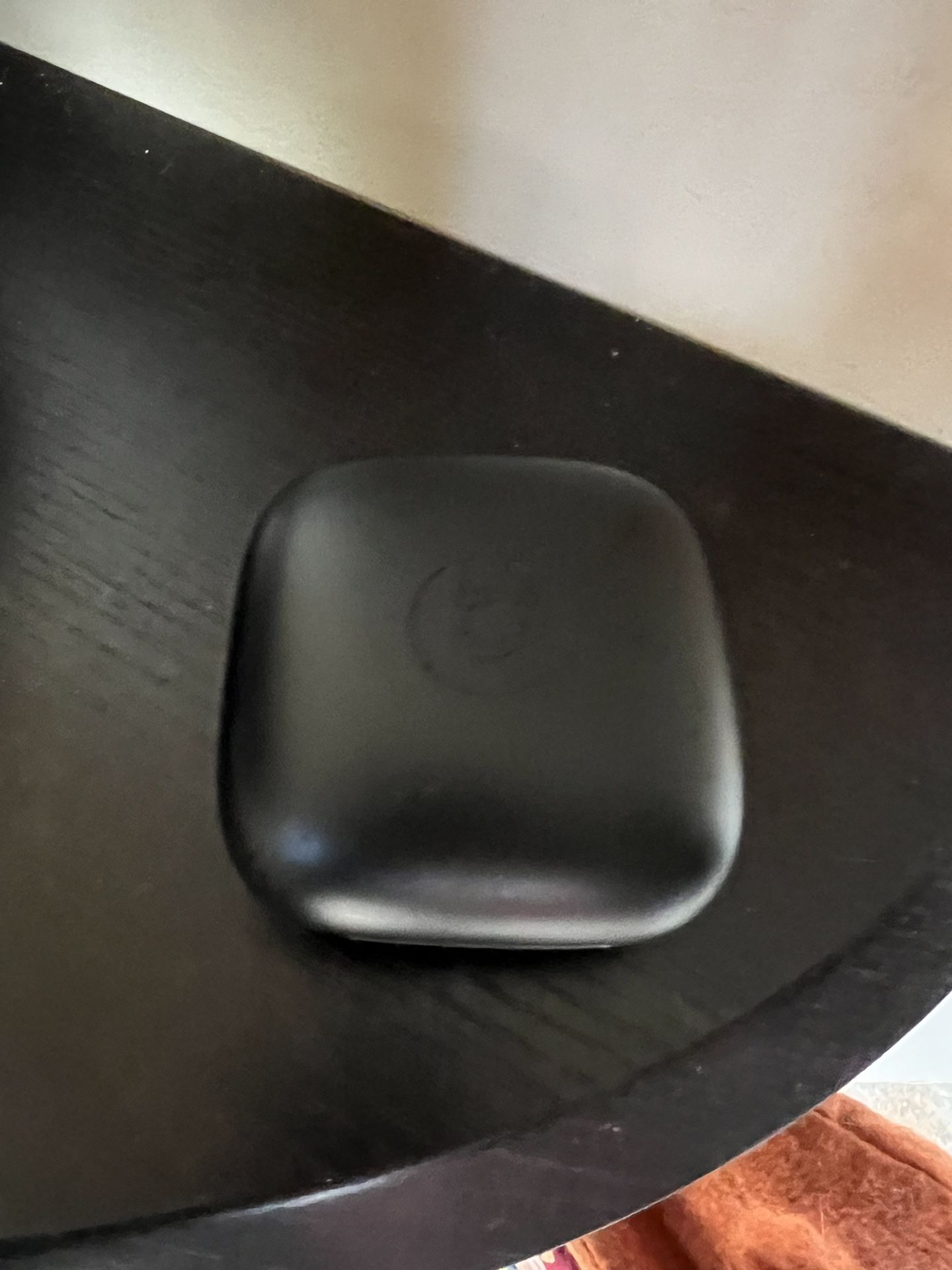 Beats By Dr. Dre PowerBeats Pro Earbud Charging Case