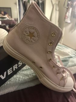Mauve/Pink Converse