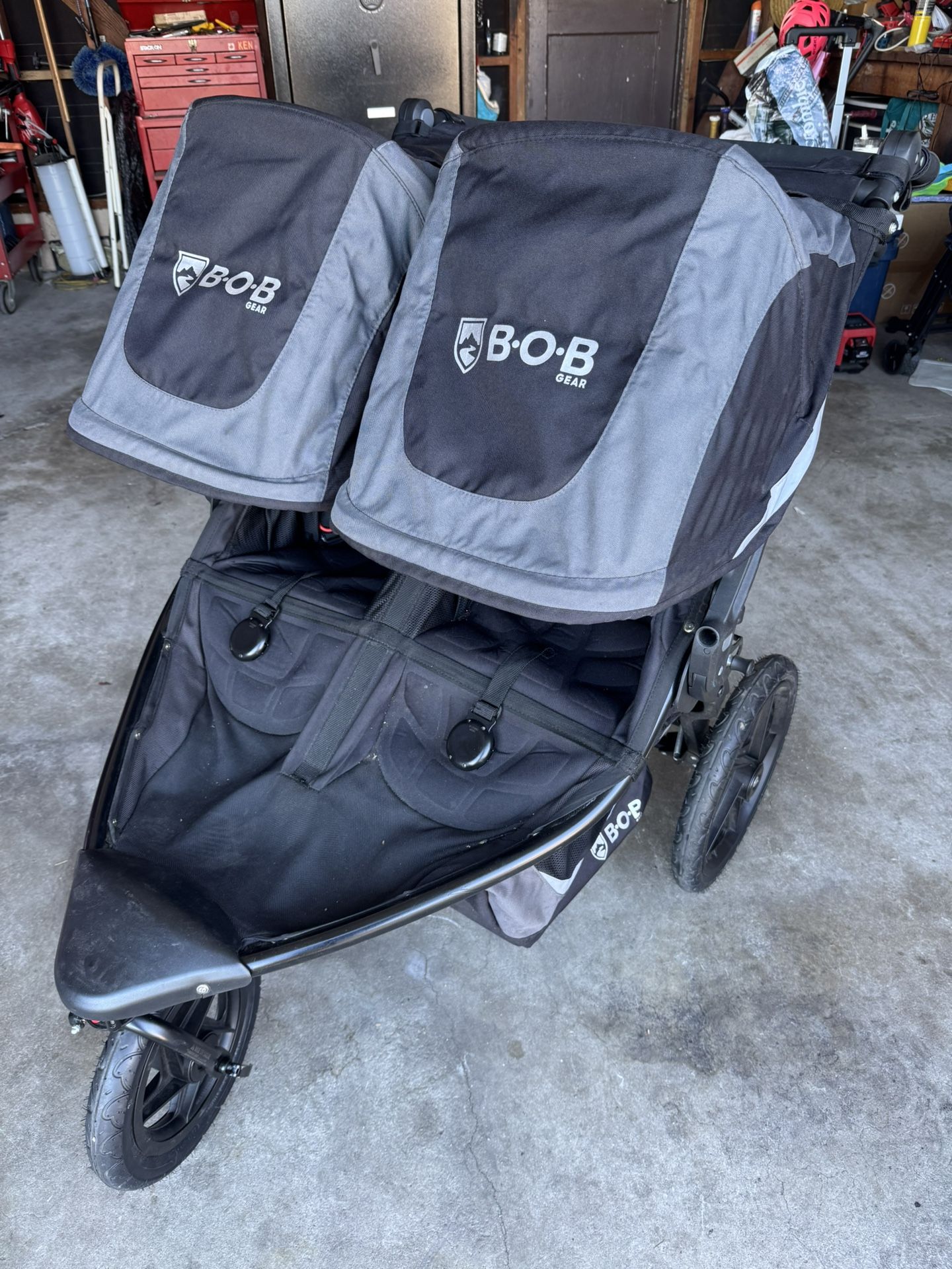 BOB Double Jogging Stroller