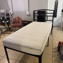 Bed Frame And Mattress 