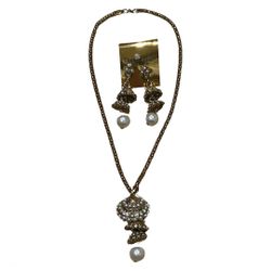 Indian Gold Pearl Necklace Set