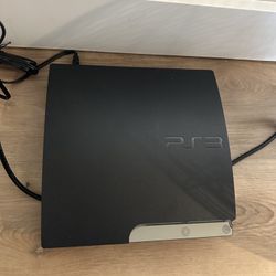 Playstation 3 slim W/ 6 Games And 1 Controller