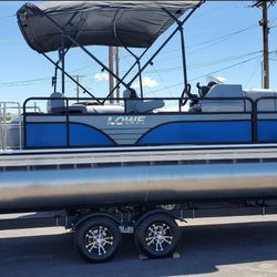 2019 Lowe ss230cl Boat tritoon 250hp mercury