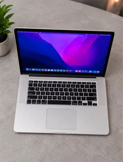 MacBook Pro 15”💻🔥Intel Quad Core i7 ⚡ 16GB RAM🚀512GB SSD💾Office/Logic/Final Cut 🎵🎬 1-Year Warranty ✅ $0 Down Finance 💳 💻 Microsoft Word Excel