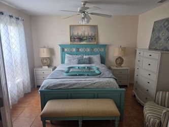 Teal Coastal Bedroom Full Size Furniture and Furnishings