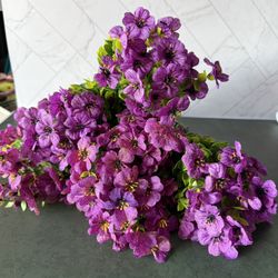 Artificial Flowers- New 12 Stems 