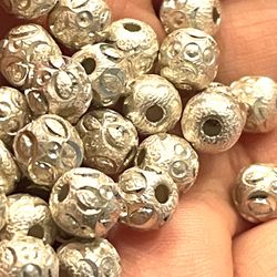 28pc Sterling 7mm Beads. SV21