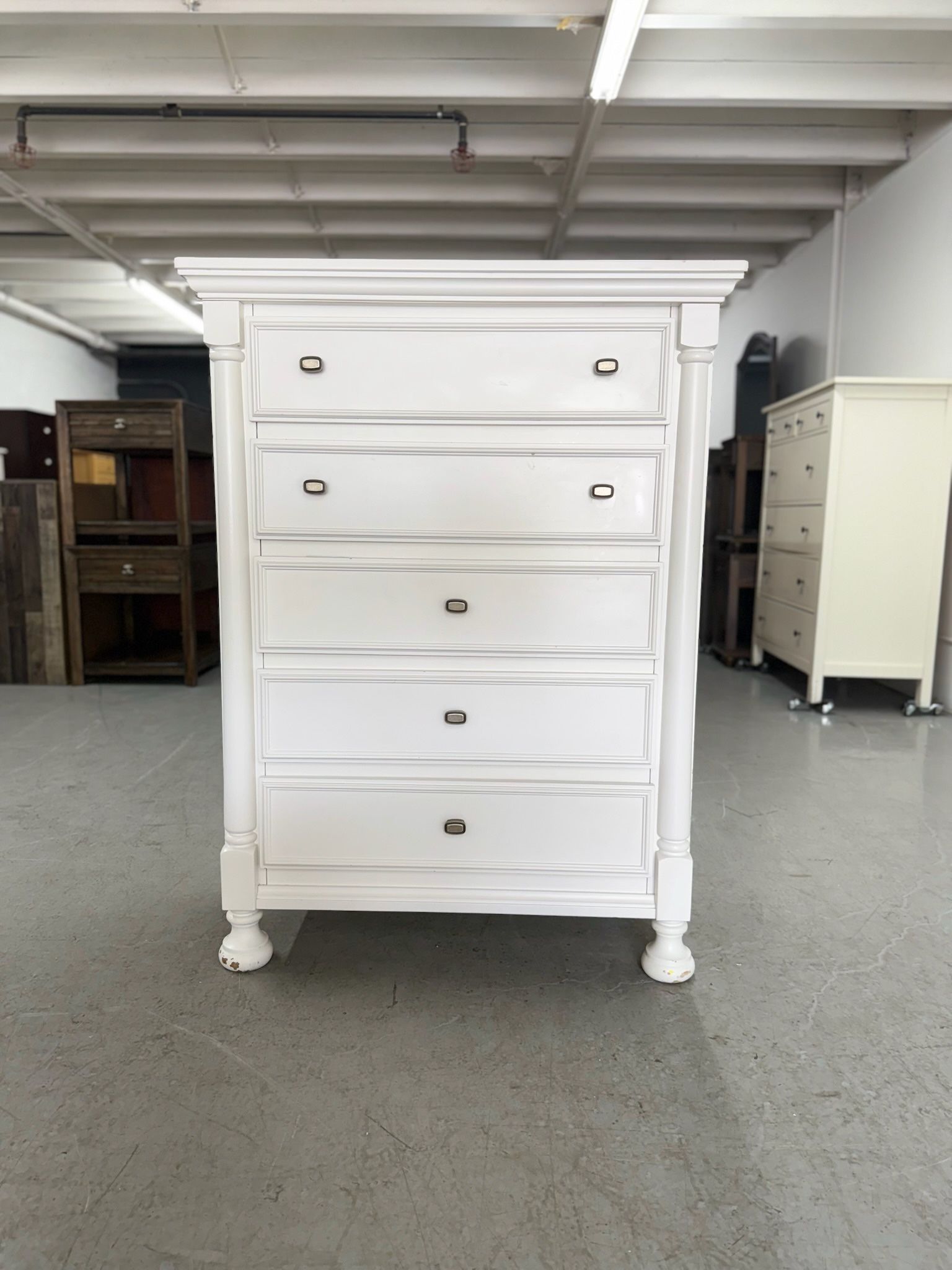 White 5 Drawer Dresser
