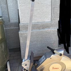 Sunny Health & Fitness Flip & Foldable Rowing Machine