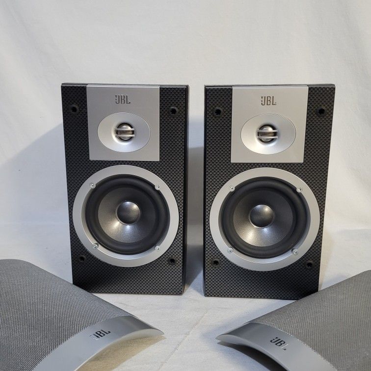 JBL Venue Series Monitor Bookshelf Speakers 