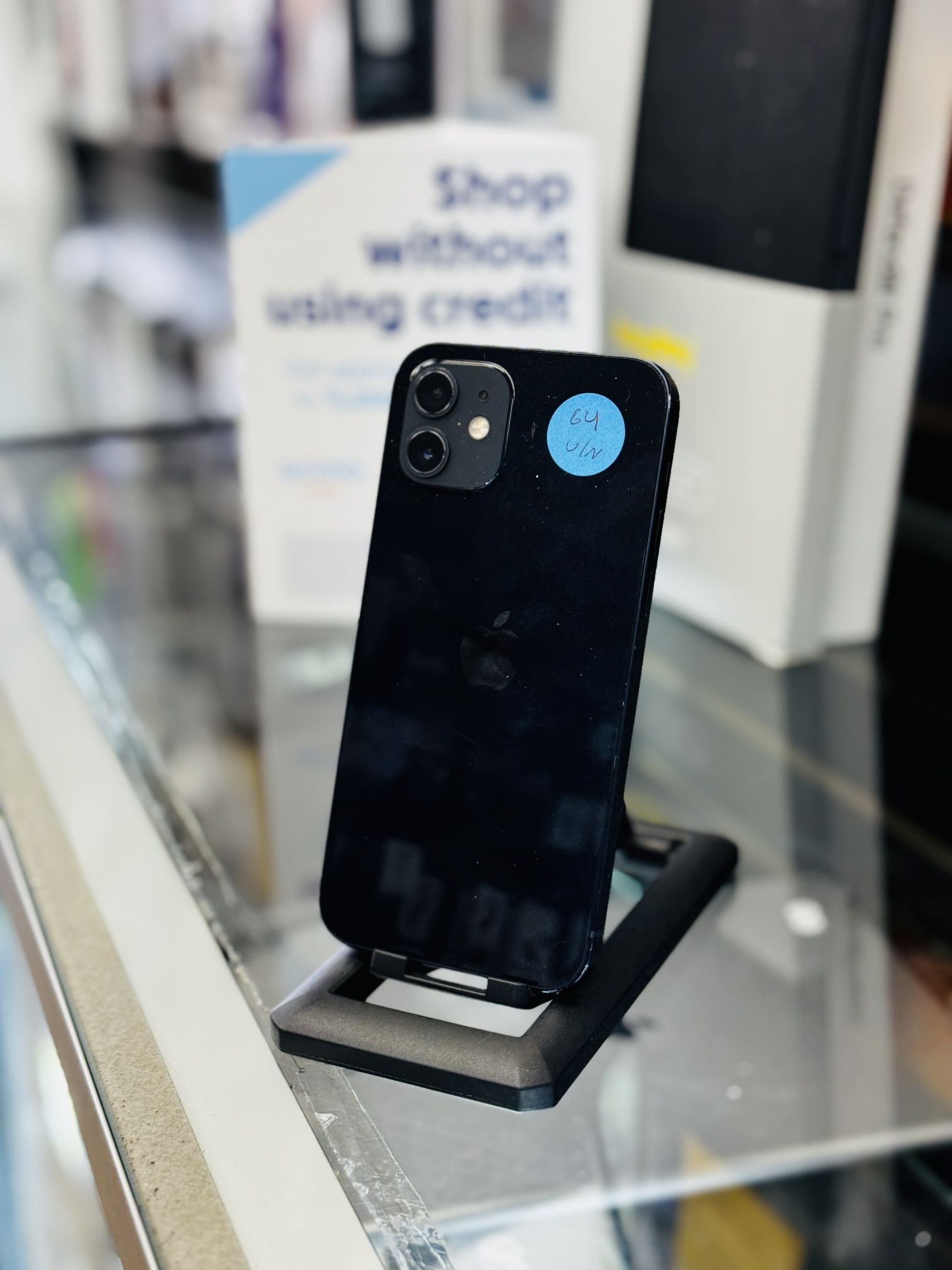 iPhone 12 (Factory Unlocked)