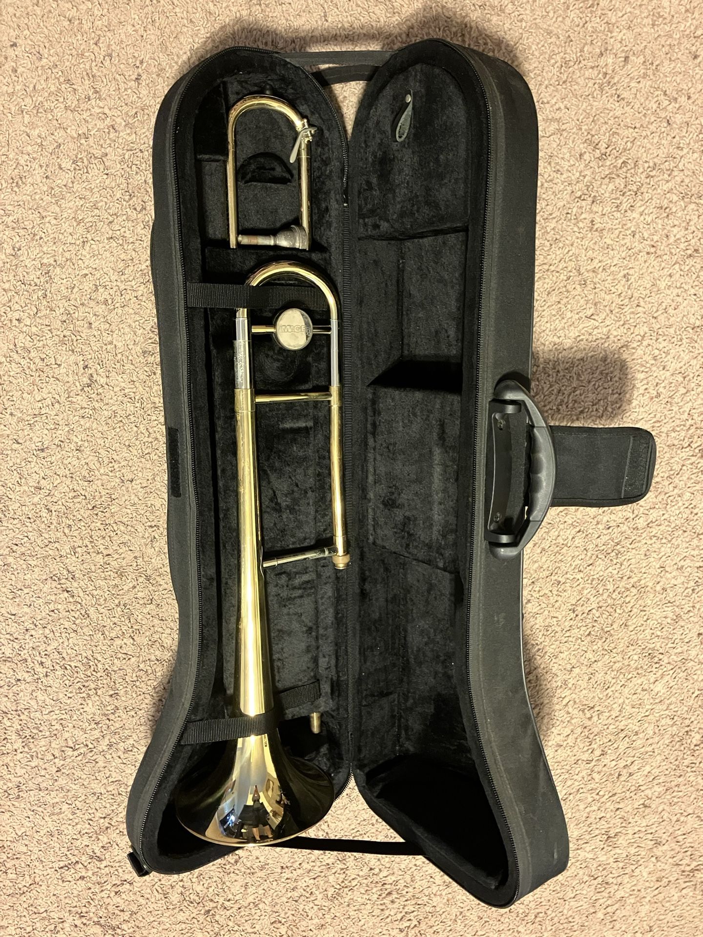 Trombone Image Brand 