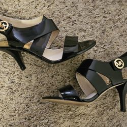 Michael KORS - Black Sandals Size 9