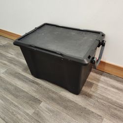 Heavy Duty Rolling Storage Tote with Lid