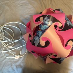 Hanging Butterfly Light Globe 