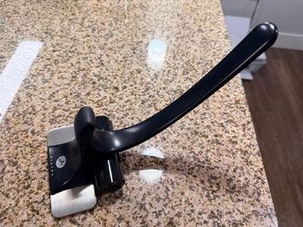 Aletha Hip Hook
