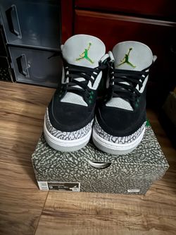 Jordan 3 Pine Green, used, Size 9
