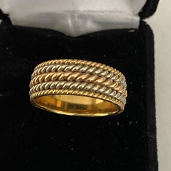 18K Gold Ring