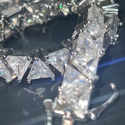 Moissanite Diamond VVS1 Triangle Bracelet 6.9 In