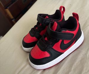 3 Nike Toddler Sneakers 6c Red and Black, beige and black, and blue and white