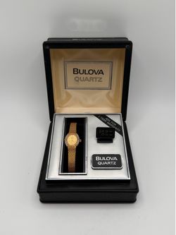 Vintage Classic Bulova Quarts Gold Watch
