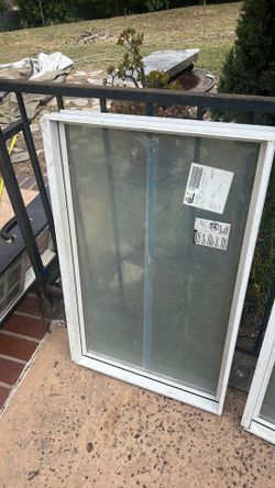 Solid window 34 3/16 x 20 1/2