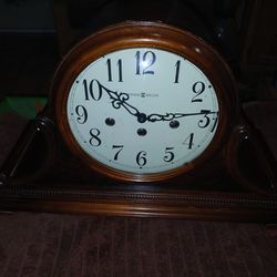 Howard Miller Mantel Clock With Chimes