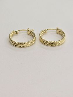 10k Real Gold 3 line Hoop Earring