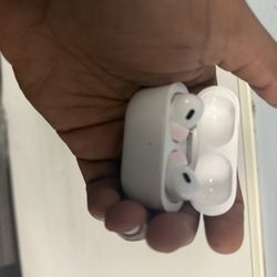Apple AirPods Pro 