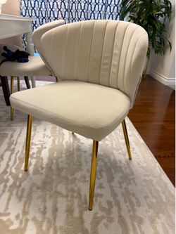 4 dining chairs - modern tufted velvet wingback
