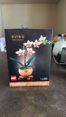 New unopened Lego botanicals mini orchid