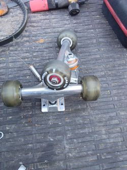 Independent skateboard truck  and Bigfoot Wheels
