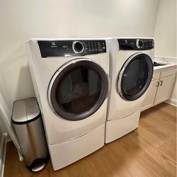 Electrolux Washer & Dryer Set