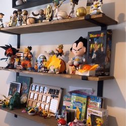 (3) solid wood shelves