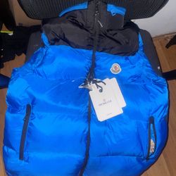 Moncler Vest Blue Medium