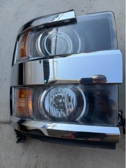 2015 Chevy headlight