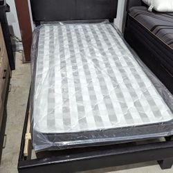 Black Twin Bed W Mattress 