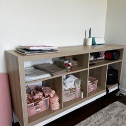 Shelving unit with underframe