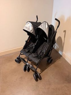 Summer Infant Double Umbrella Stroller – Good Condition