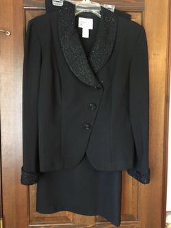 Women’s Black Dressy Suit
