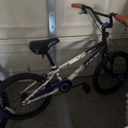 Boys Bike 