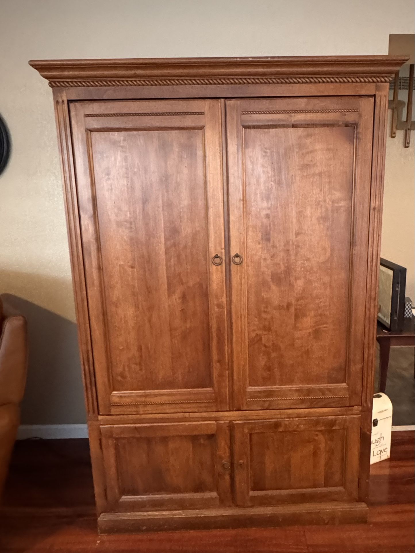 Armoire