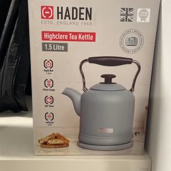 Haden highclere tea kettle 