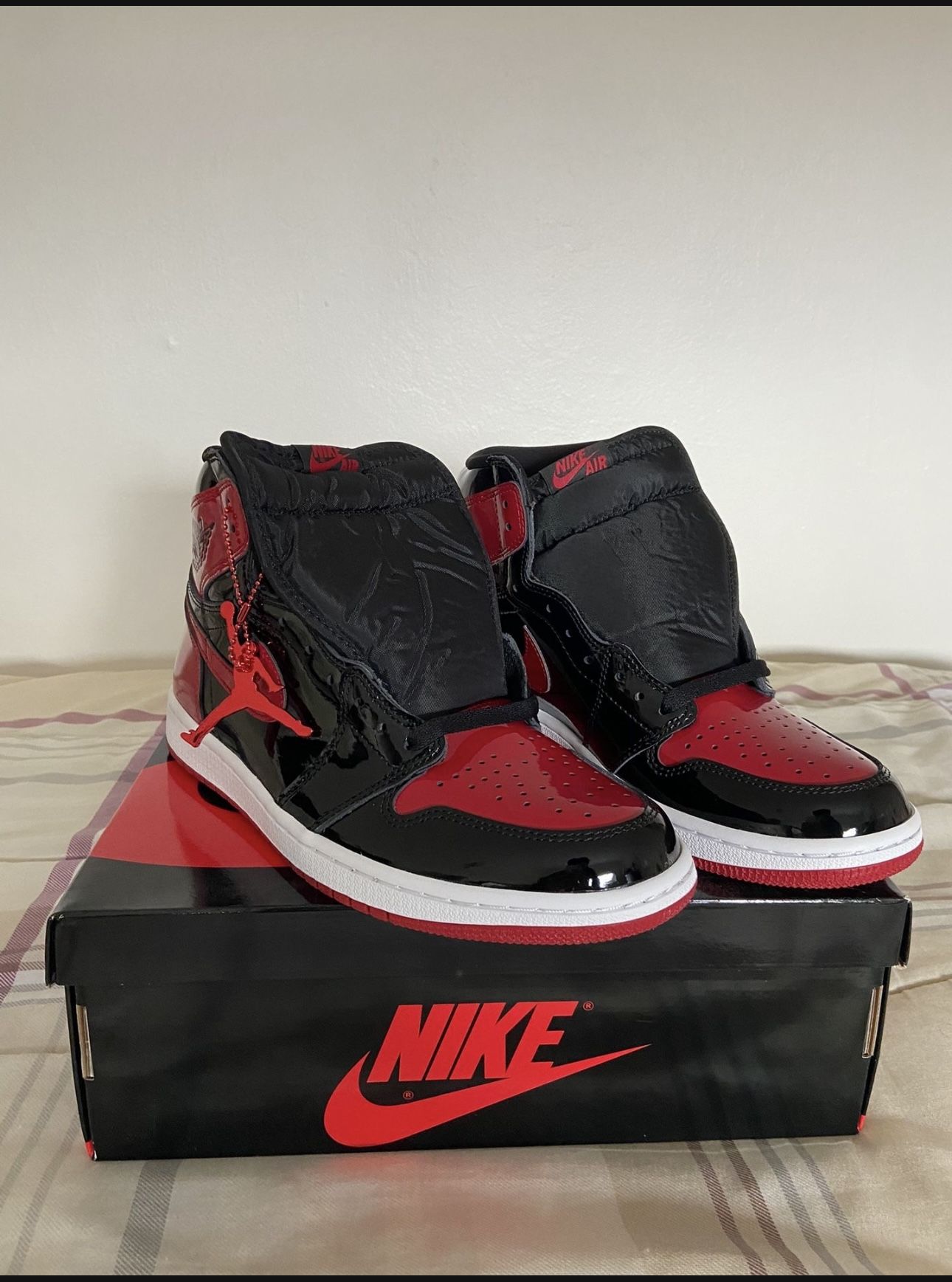 Patent Bred Jordan 1