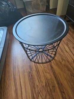 IKEA Gualov coffee table