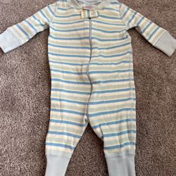 Gender Neutral Baby Pajamas (0-6m)