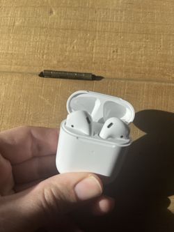 Airpods Like new