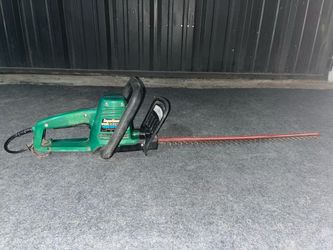 SuperSmooth 24”in Electric Plug-in Hedge Trimmer