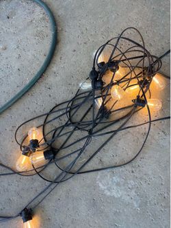 Outdoor string lights